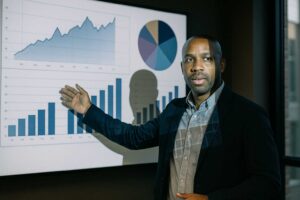 Hire A Digital Marketing Strategy Consultant: 7 Expert Tips